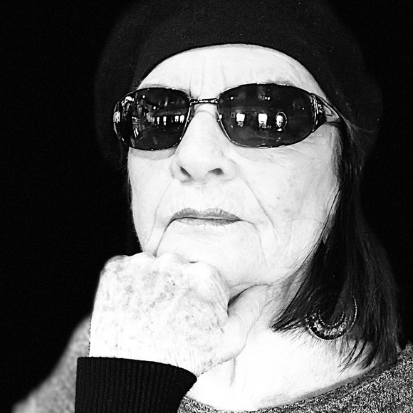 Meet your Posher, Angeli - Picture 1 of 1